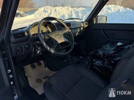 ВАЗ (Lada), Niva Legend, 1700, 83, бензин, внедорожник, механика, полный привод, отличное состояние, левый, черный, 1 170 000 ₽